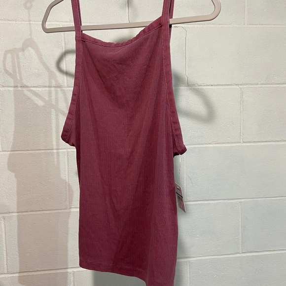 Free People Intimately Red Velvet Spaghetti Strap Ribbed Tank Top Size XL NWT - Picture 2 of 4